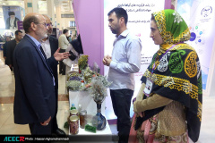 بازدید رییس جهاددانشگاهی و هیات همراه از نخستین نمایشگاه «آبادایران»
